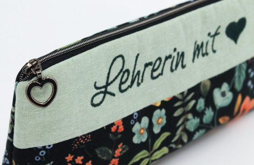 Mäppchen, Stiftemäppchen Lehrerin mit ❤